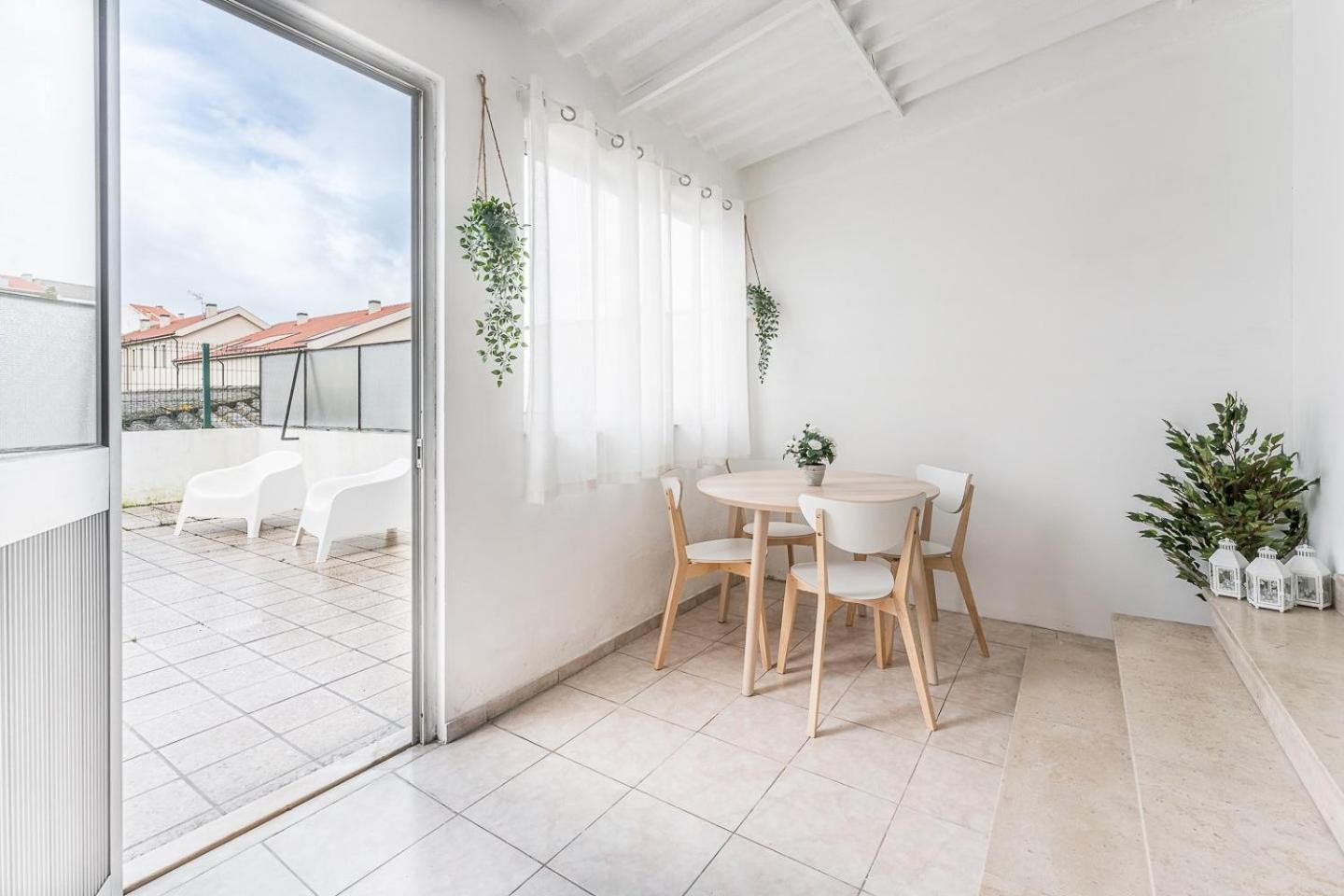Guestready - Modern Cosy Apartment With A Terrace Порту Экстерьер фото