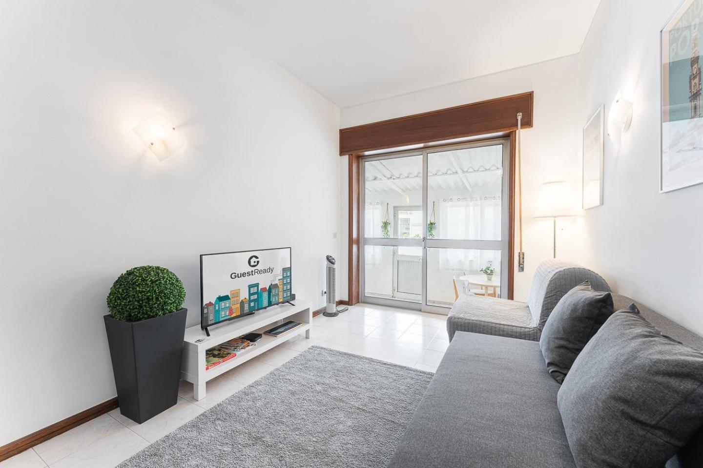Guestready - Modern Cosy Apartment With A Terrace Порту Экстерьер фото