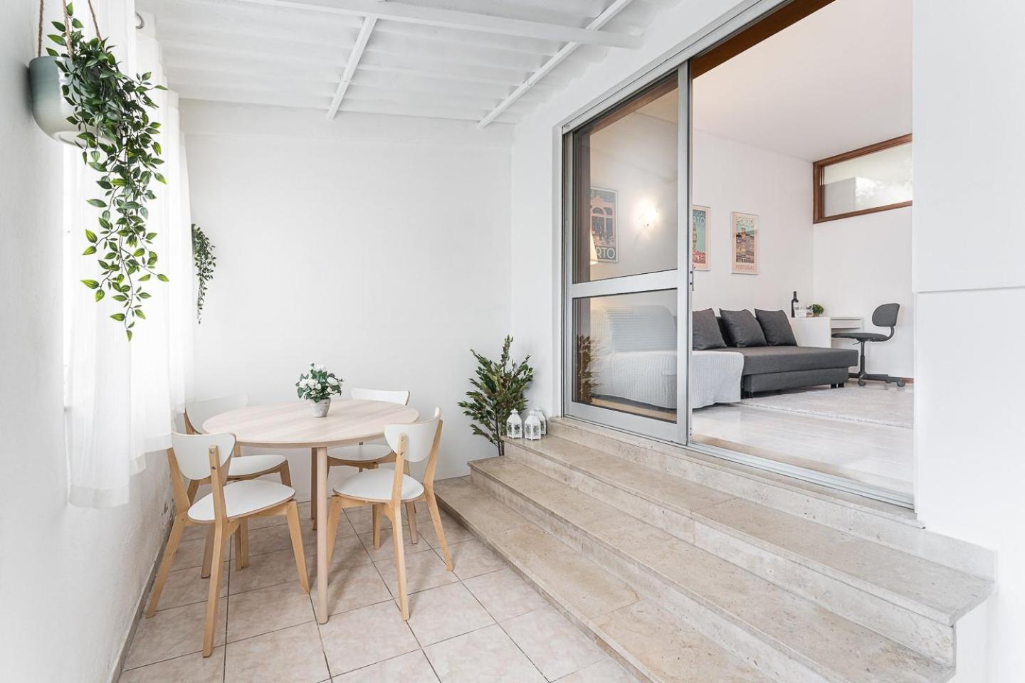 Guestready - Modern Cosy Apartment With A Terrace Порту Экстерьер фото